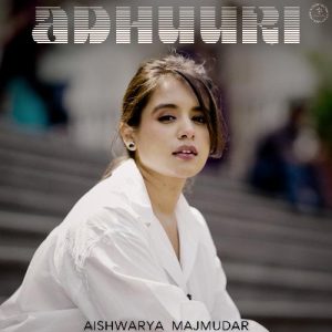 Adhuuri (Woh Galiyaan)
