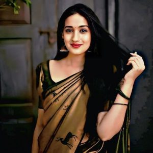 Chal Ghar Chalen (2025) Album Art